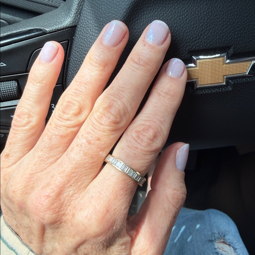 14k gold band with baguette diamonds